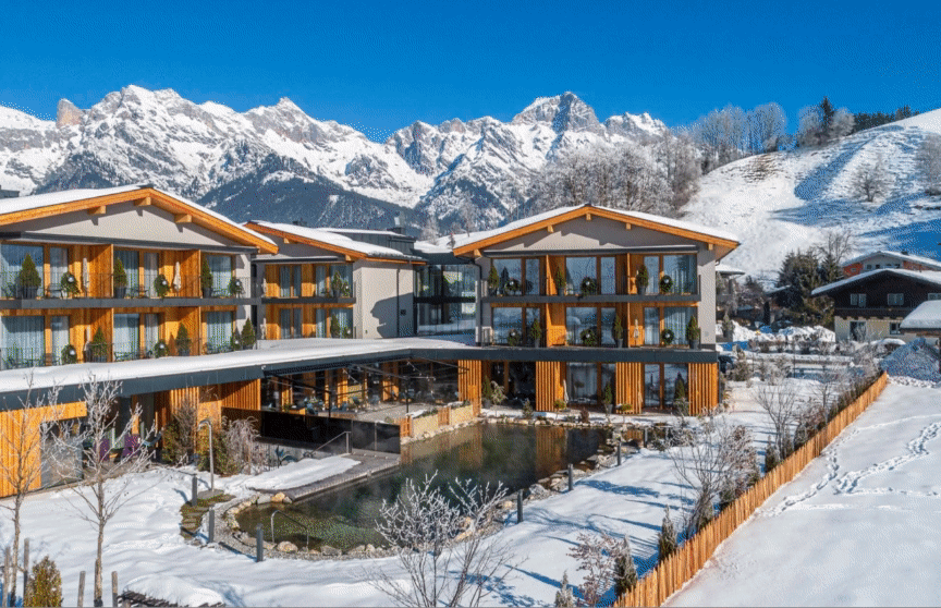 hotel-maria-alm-morgenzeit-skifahren.gif